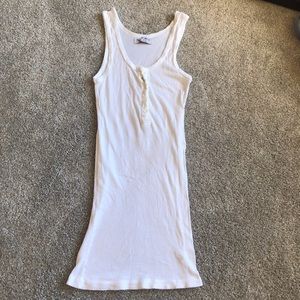 MICHAEL STARS 3-BUTTON RIBBED TANK TOP